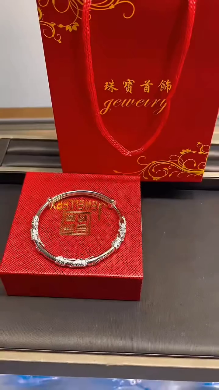 Elegant Sterling Silver Open Bangle Bracelet with Intricate Floral and Scroll Engravings - Image 2