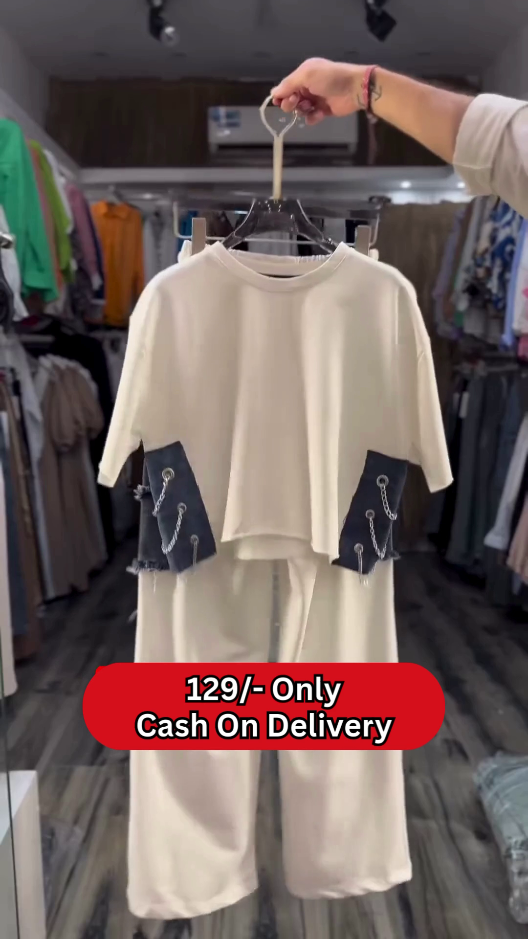 Trendy Women's Cream Cropped T-Shirt and Wide-Leg Pants Set with Chain Detail