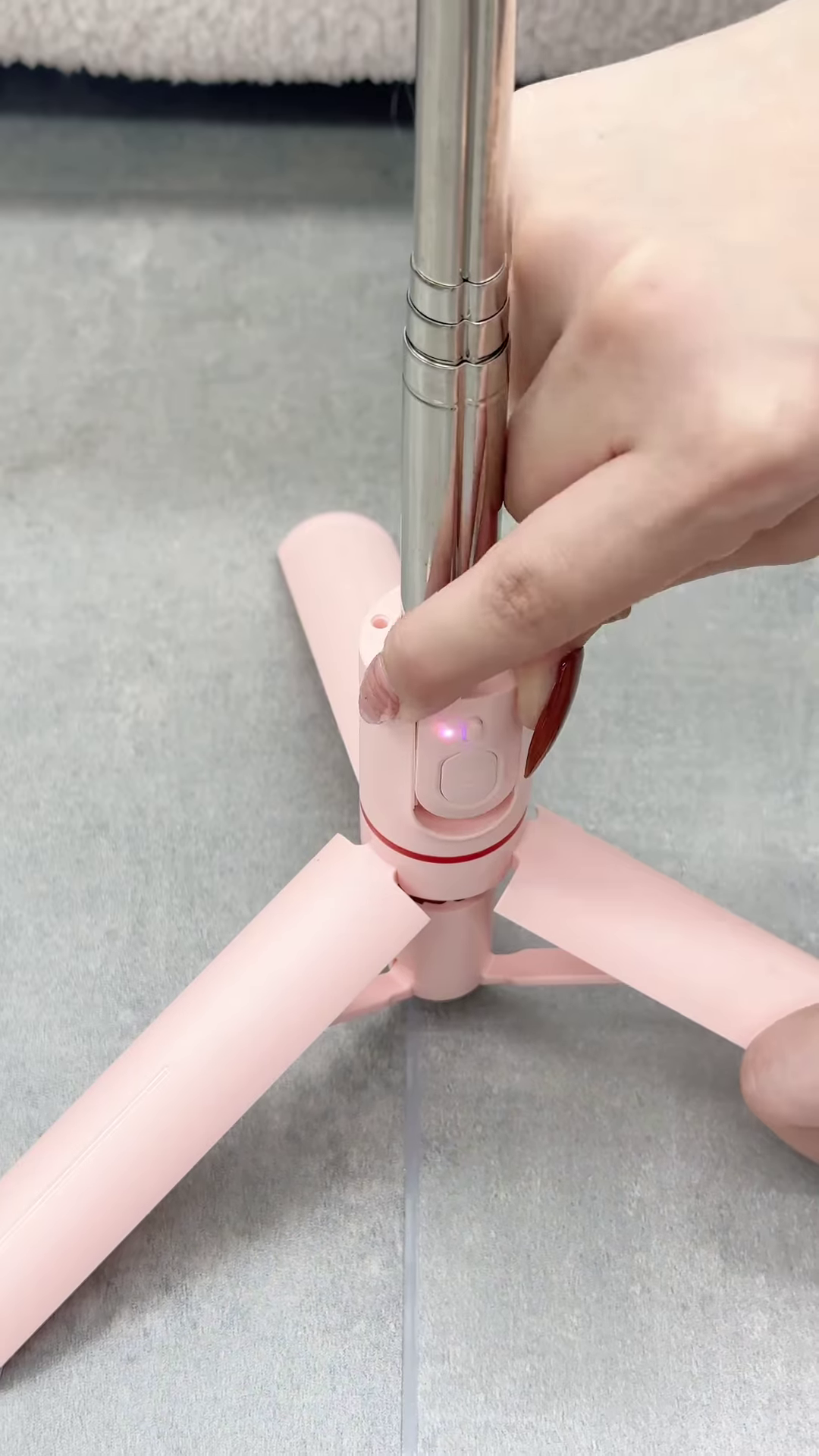 Pink Bluetooth Selfie Stick Tripod with Fill Lights and Phone Holder - Image 3