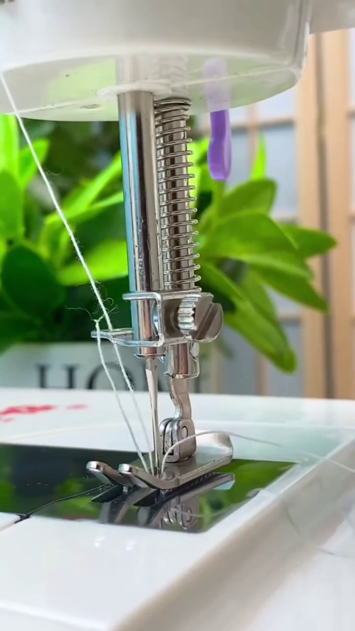 Portable Mini Sewing Machine with Foot Pedal - Compact and Lightweight - Image 4