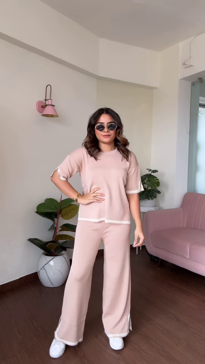 Casual Chic Women's Light Brown Knit Lounge Set with Wide-Leg Pants