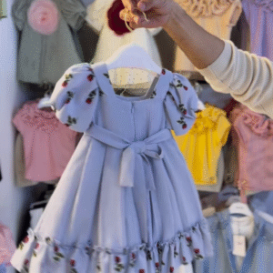 Charming Floral Print Party Dress with Puff Sleeves and Ruffle Hem for Girls