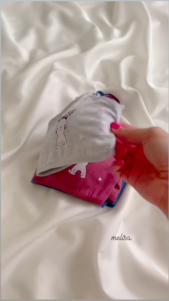 Cute White Cotton Training Bra with Pink Bunny and Hearts for Girls - Image 4