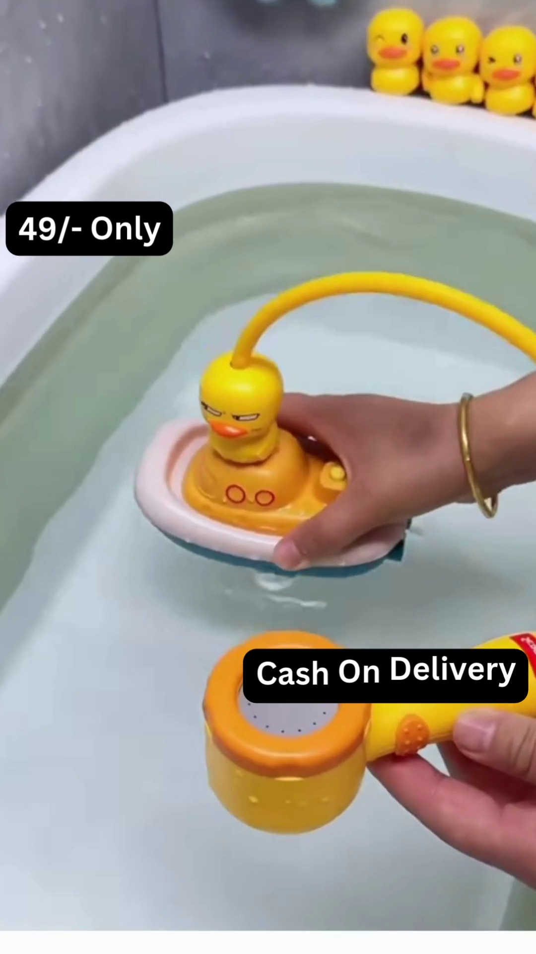 Cute Duck-Themed Baby Bath Shower Toy with Sprinkler - Image 4