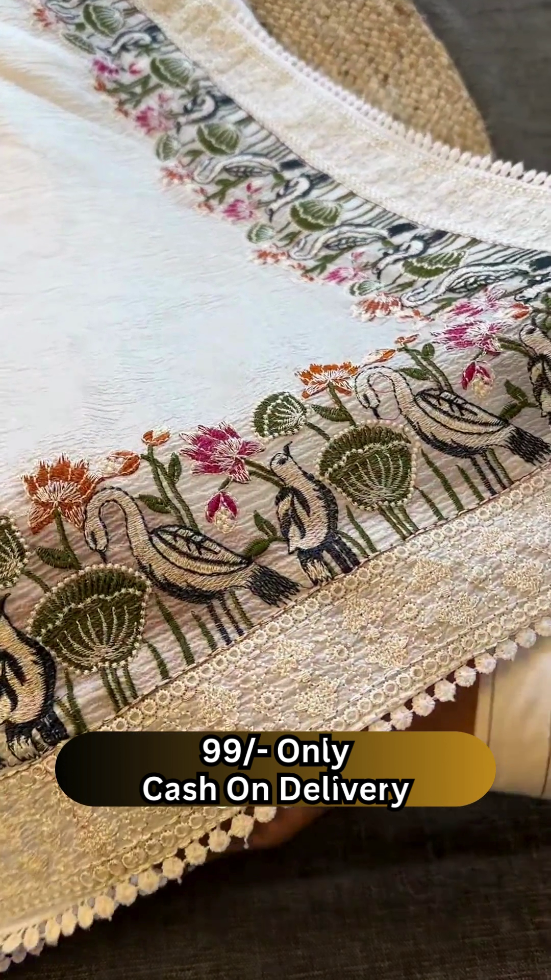 Elegant Off-White Saree with Floral and Bird Embroidered Border - Image 5