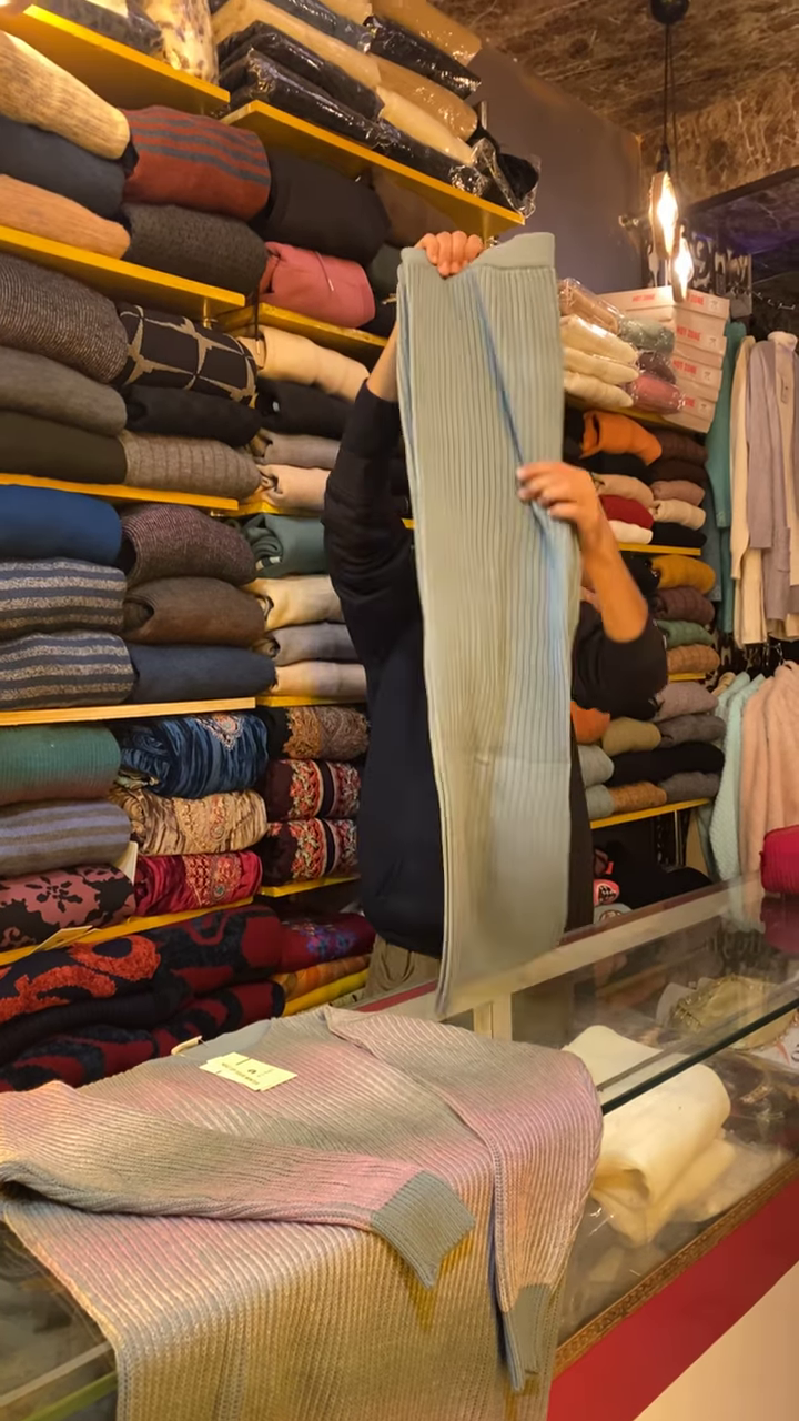 Ombre Rib-Knit Sweater β Vibrant Gradient, Cozy Feel, Everyday Pop β¨π - Image 4