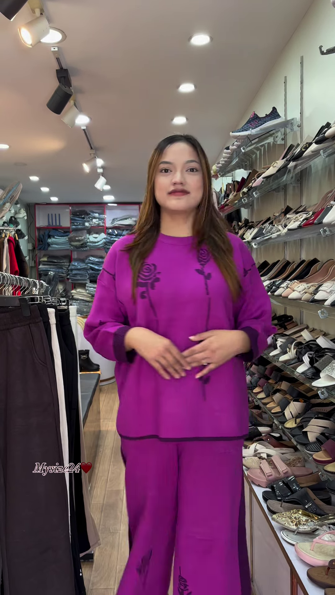 Floral Print Sweatshirt & Jogger Co-ord Set ๐ธ Available in Light Pink, Purple & Black