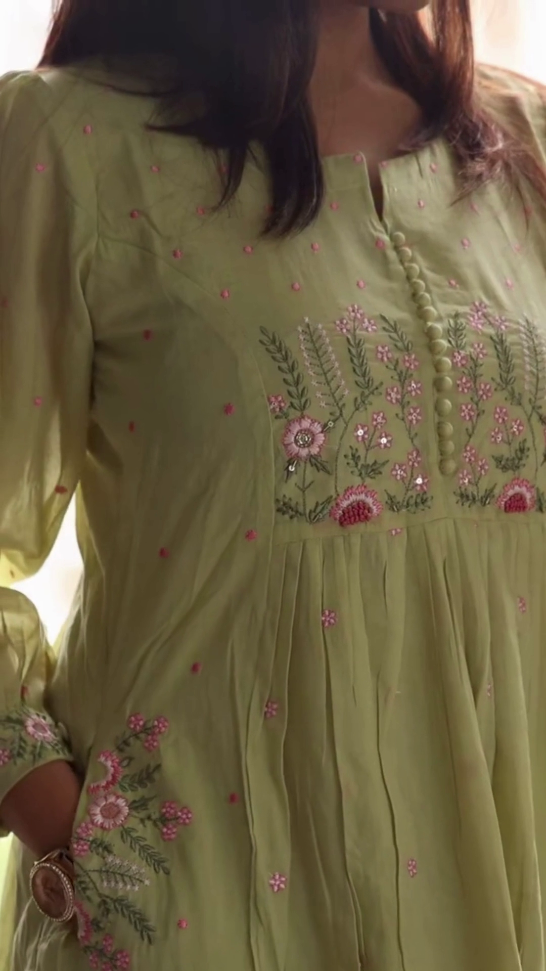 Women’s Light Green Embroidered Kurti with Floral Threadwork – Elegant Long-Sleeve Ethnic Casualwear - Image 7