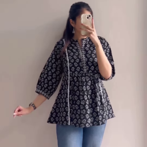 Women’s Black Short Kurti with White Threadwork & Light Blue Jeans – Casual Ethnic Streetwear Edit