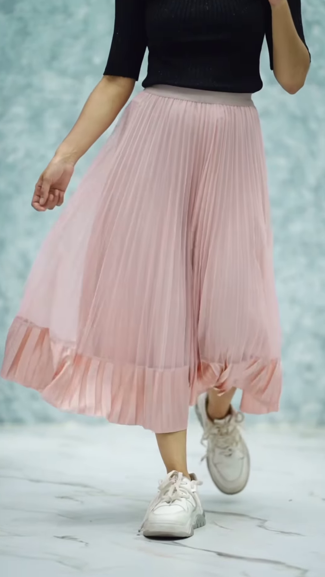 Women’s Pink Ribbed Half-Sleeve Top with Black Pleated Mini Skirt – Chic Contrast Casualwear Ensemble - Image 7